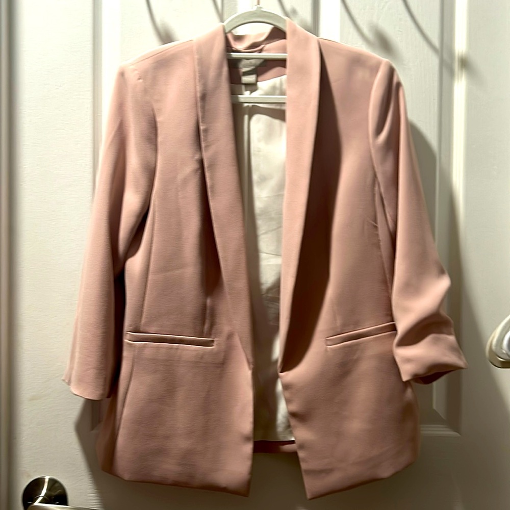 Blush pink H&M blazer